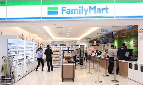 FamilyMart